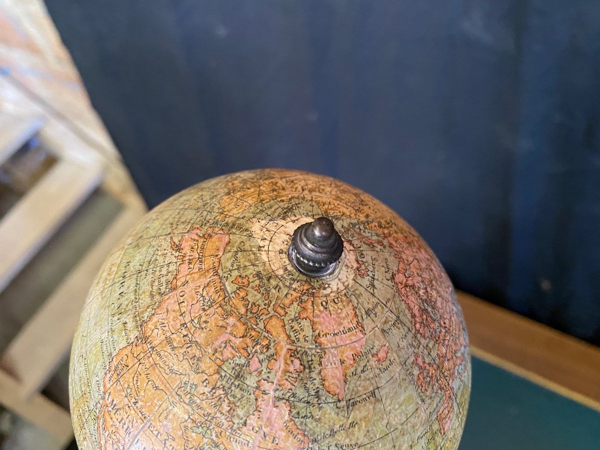 Pendule Surmontée D’un Globe Terrestre -photo-2