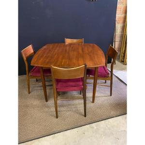 Scandinavian Table And 4 Chairs