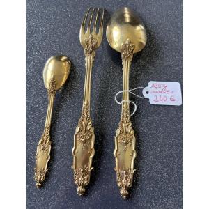 Cuillère cadeau naissance vermeil 