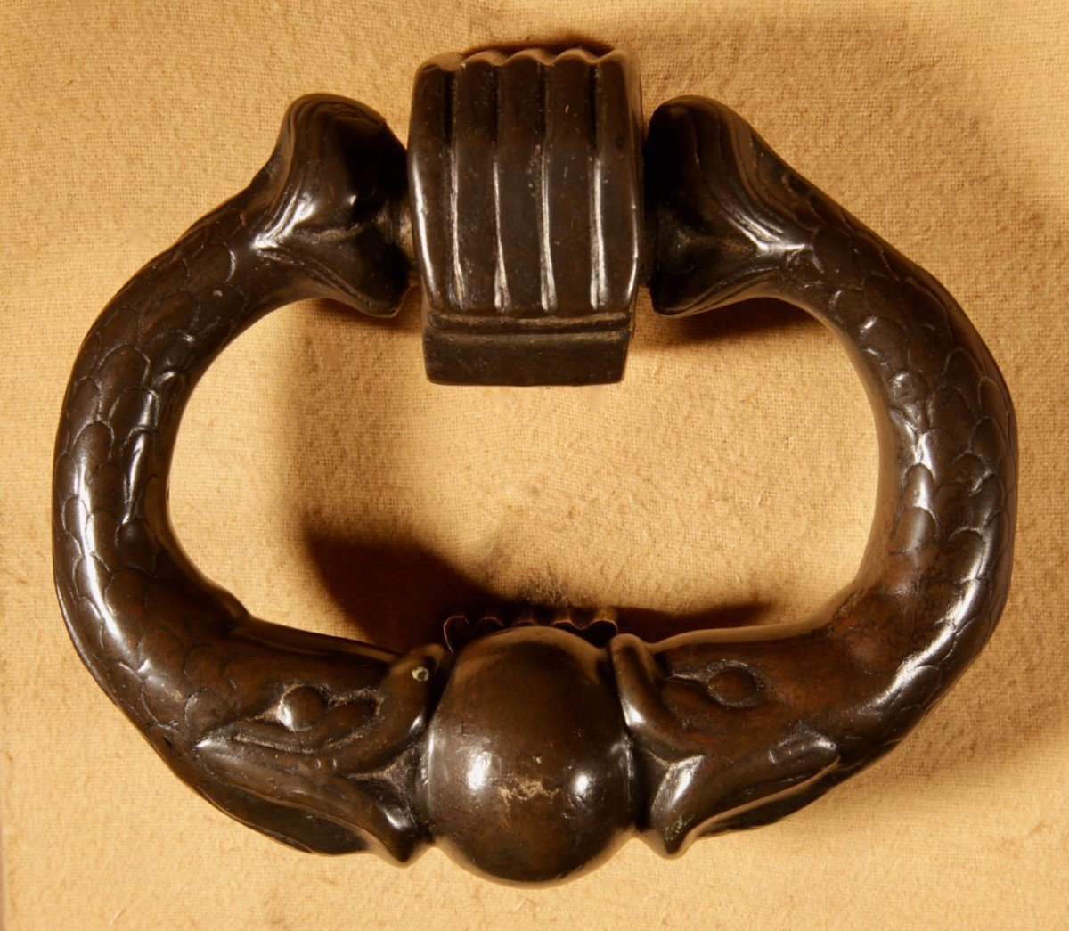 Premier Heurtoir Décoratif En Bronze Vers 1650-70-photo-4