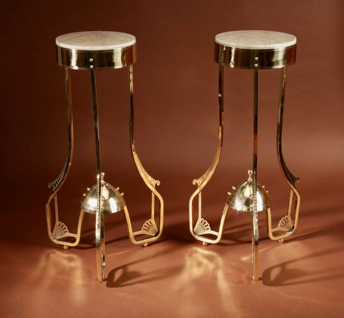  Amsterdam School Style Pair Of Rare Brass And Marble Coffee/plant/lamp Stands Tables Circa 190-photo-2