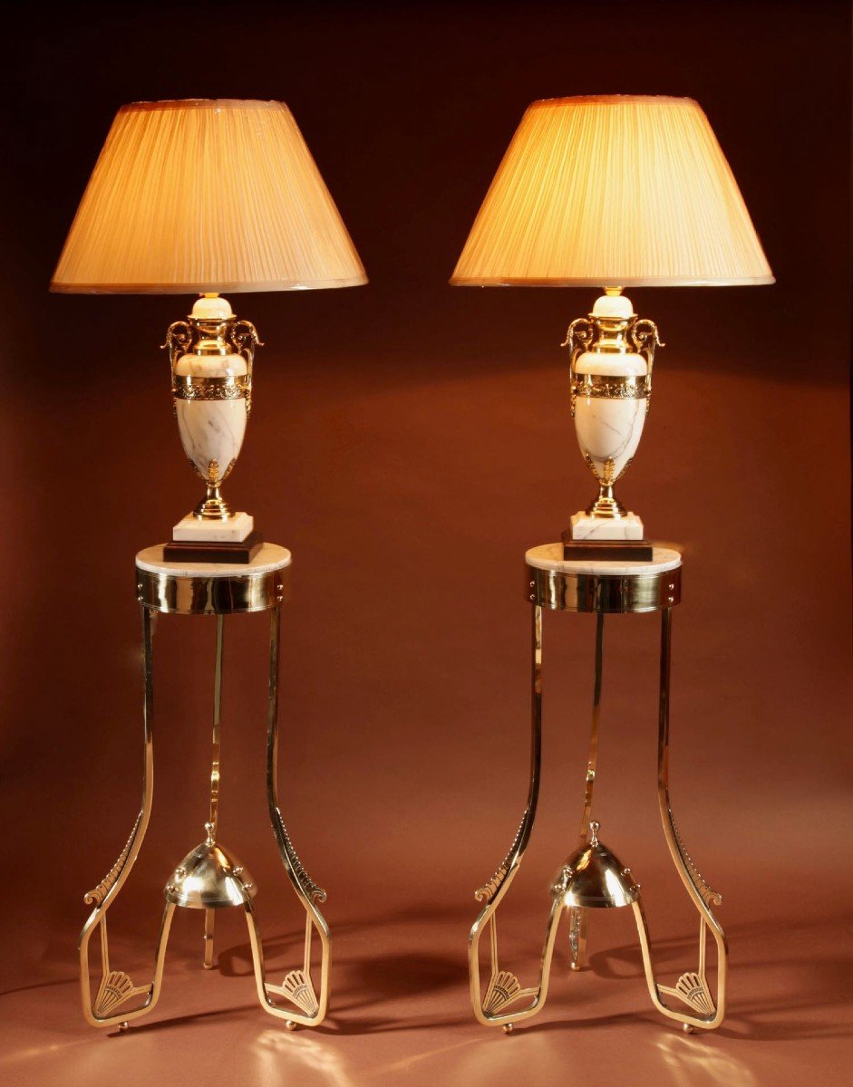  Amsterdam School Style Pair Of Rare Brass And Marble Coffee/plant/lamp Stands Tables Circa 190