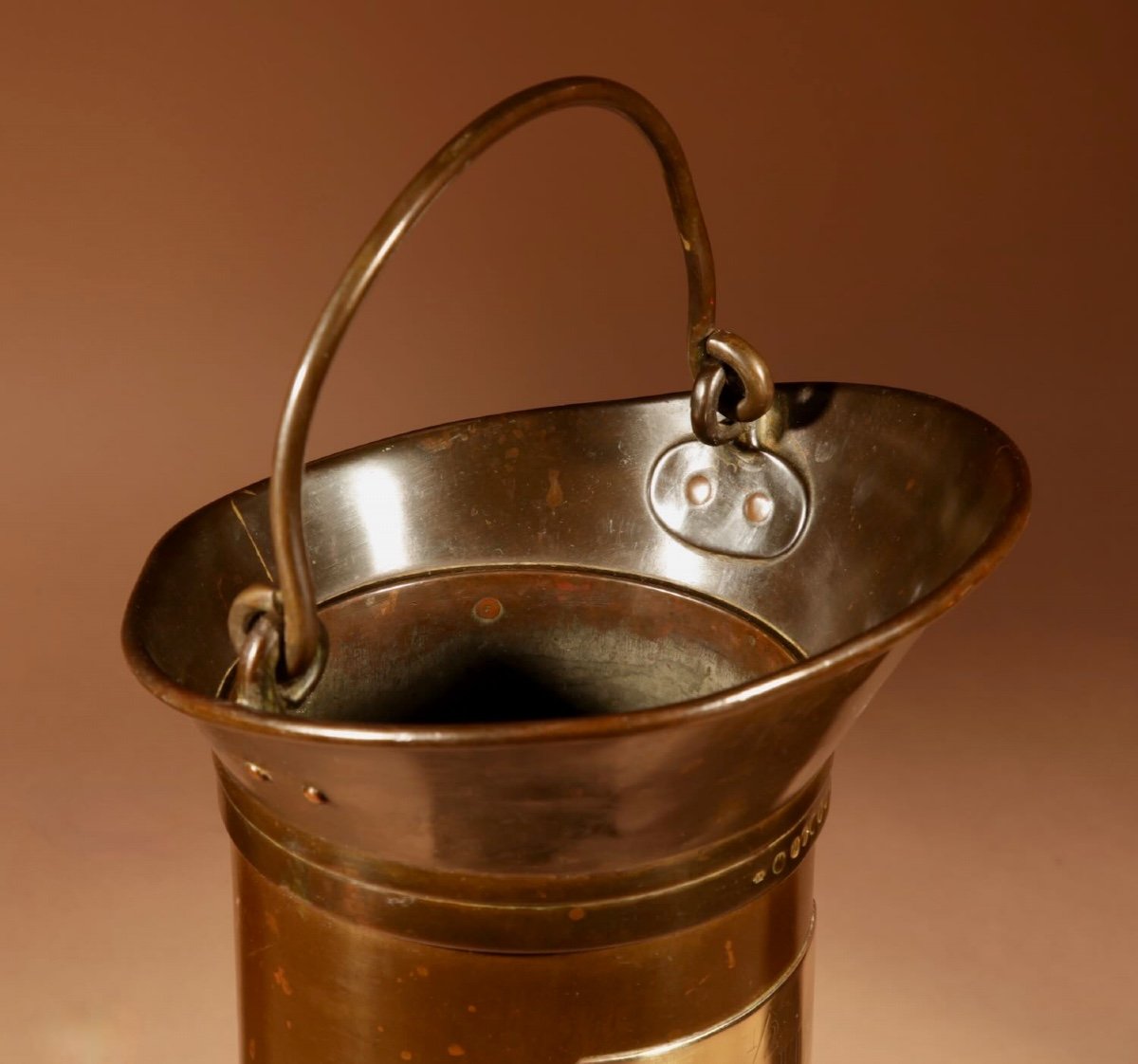 Dutch Brass And Copper Milk Measure.-photo-3
