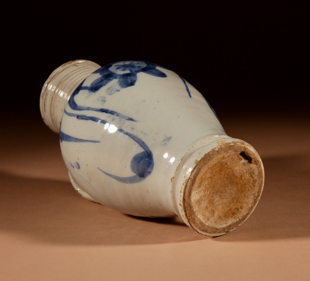 18th Century English Delft Earthenware Pitcher With Beautiful Glaze And Fresh Colors-photo-4