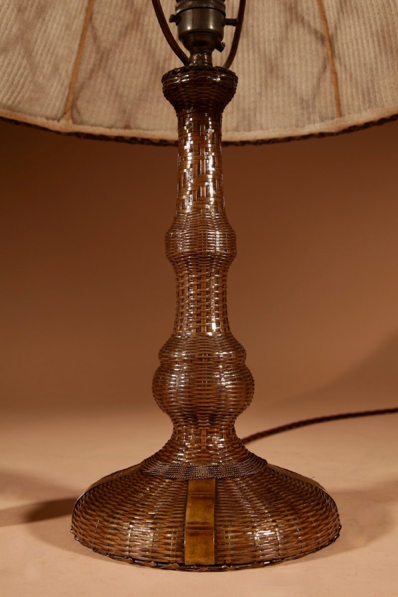  Art Nouveau Rare Lampe De Table De Travail Originale Patinée à Bracelet En Laiton -photo-4