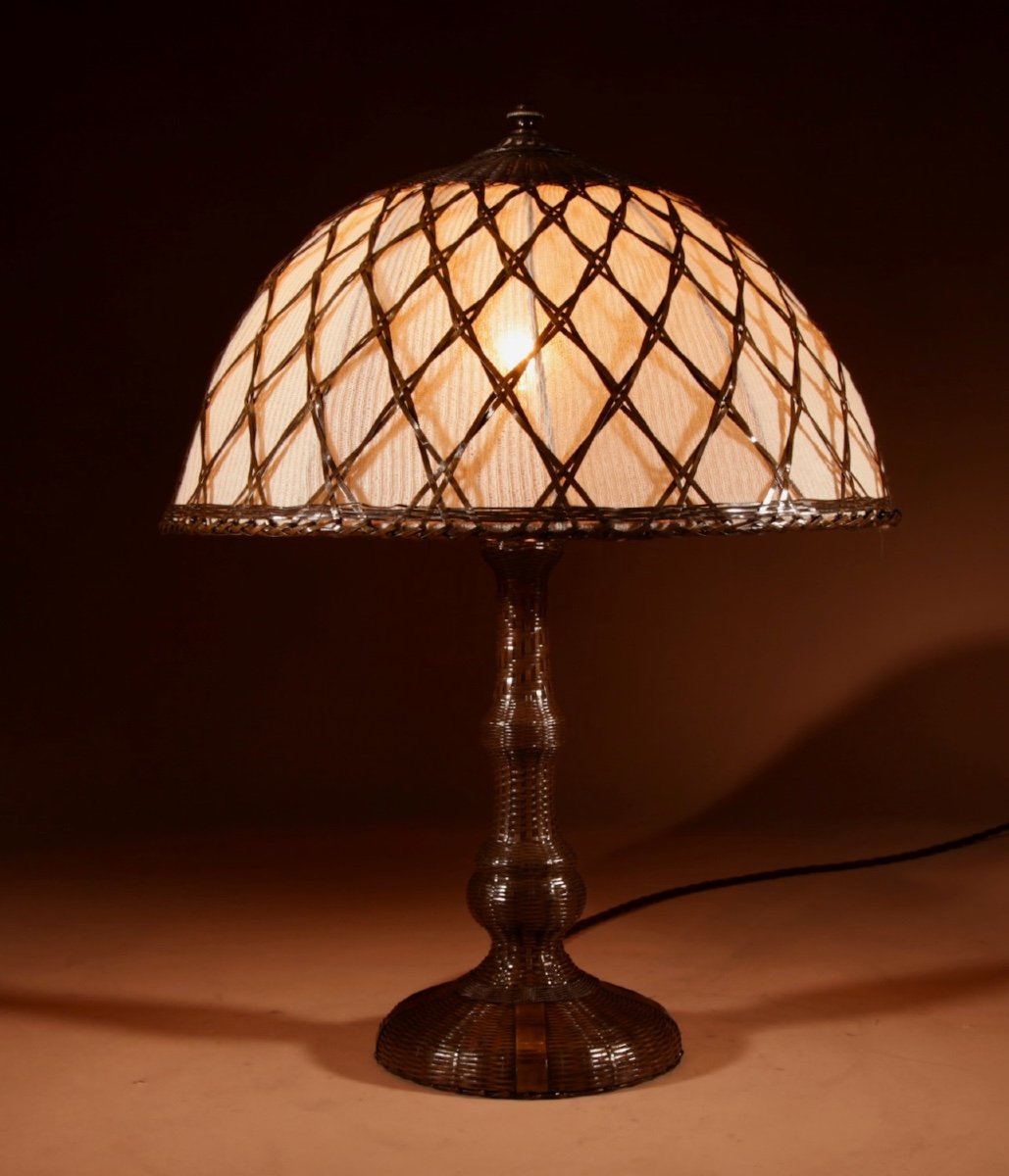 Art Nouveau/art Deco Rare Original Patinated Brass  Hand-woven Flat Brass Strap Work Table Lamp.-photo-8