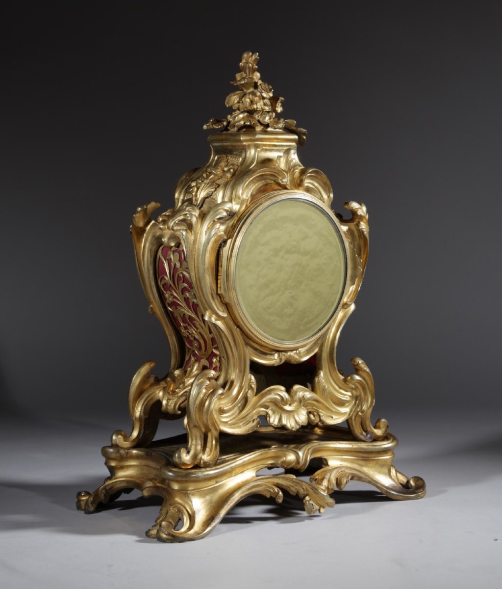 Intéressante Petite Pendule / Pendule De Cheminée Louis Quinze Française Très Elégante, 1750-photo-1