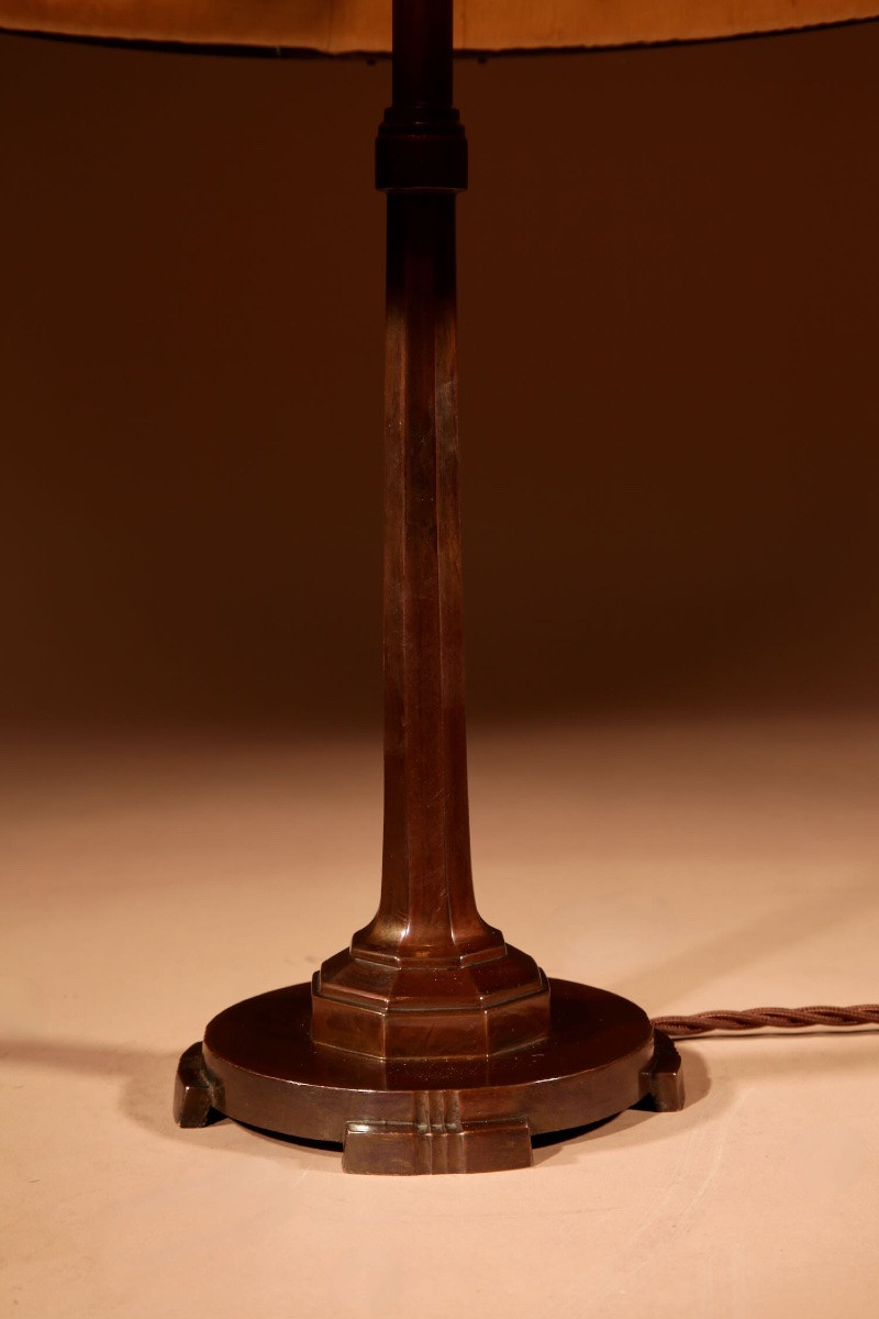 Jugendstil / Art Deco Very Stylish Table Lamp Possibly North American.-photo-3