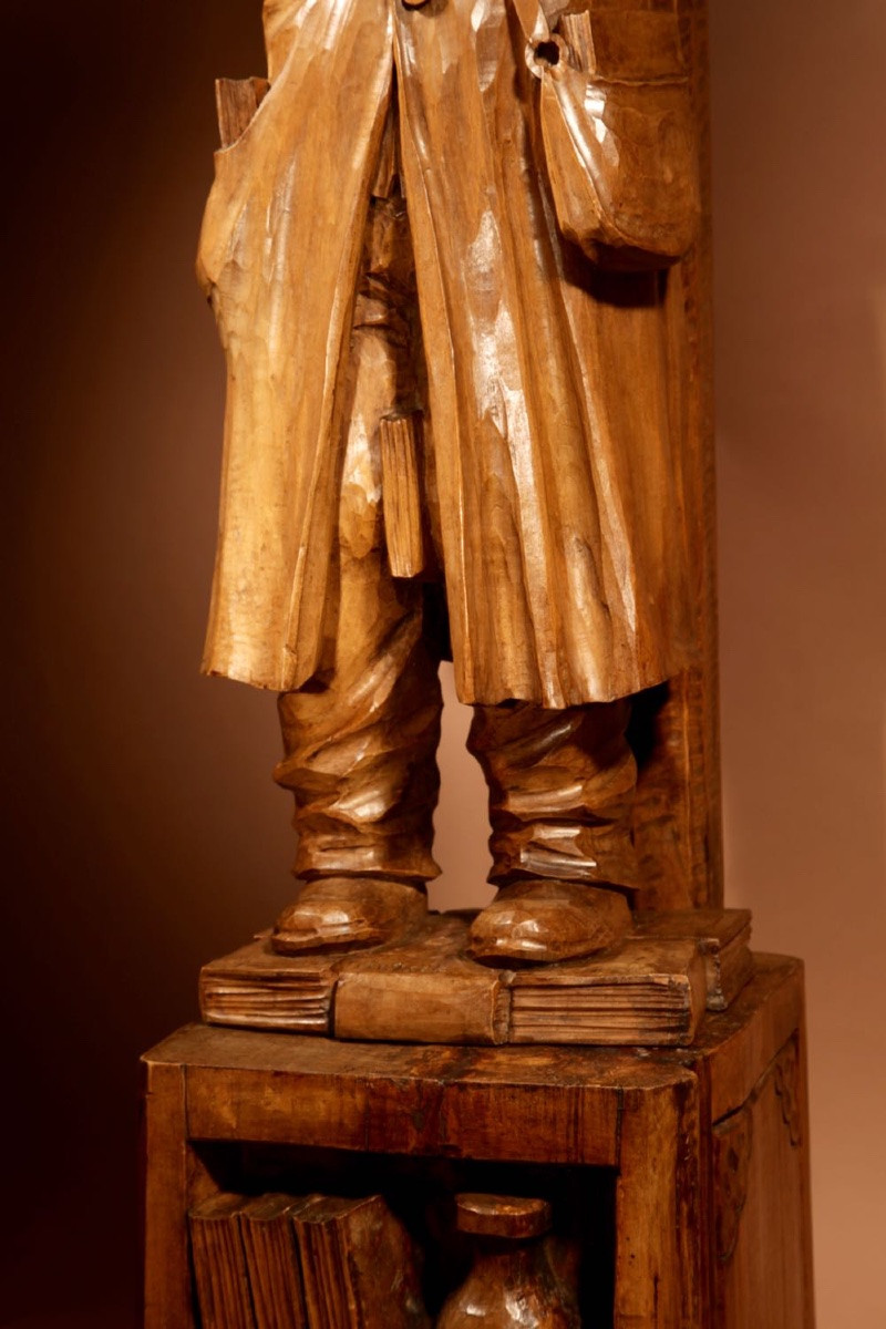 Sculpture amusante d'un bibliophile/rat de bibliothèque ukrainien.-photo-7