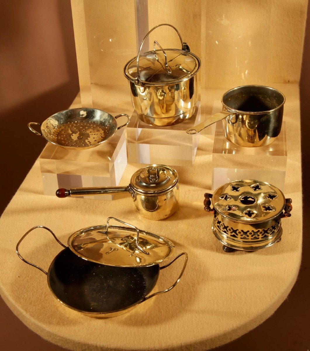  Unusual Model Of A Flat Tub Stove Continental Circa 1880/1900-photo-8