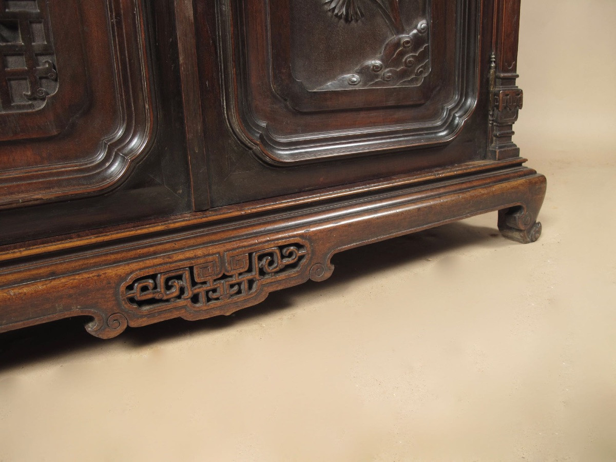  Japonism. Aesthetic Movement.  A Very Interesting European Walnut Cupboard-photo-7