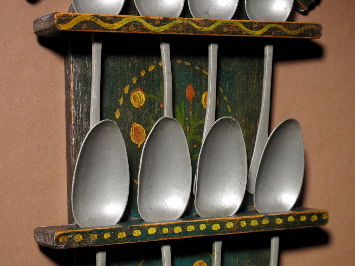 A Dutch Very Decorative And Original Painted Spoon Rack.-photo-2