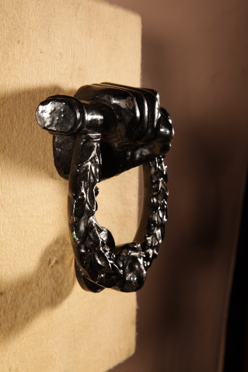 Heurtoir de porte complet en fonte victorienne, vers 1870-photo-1