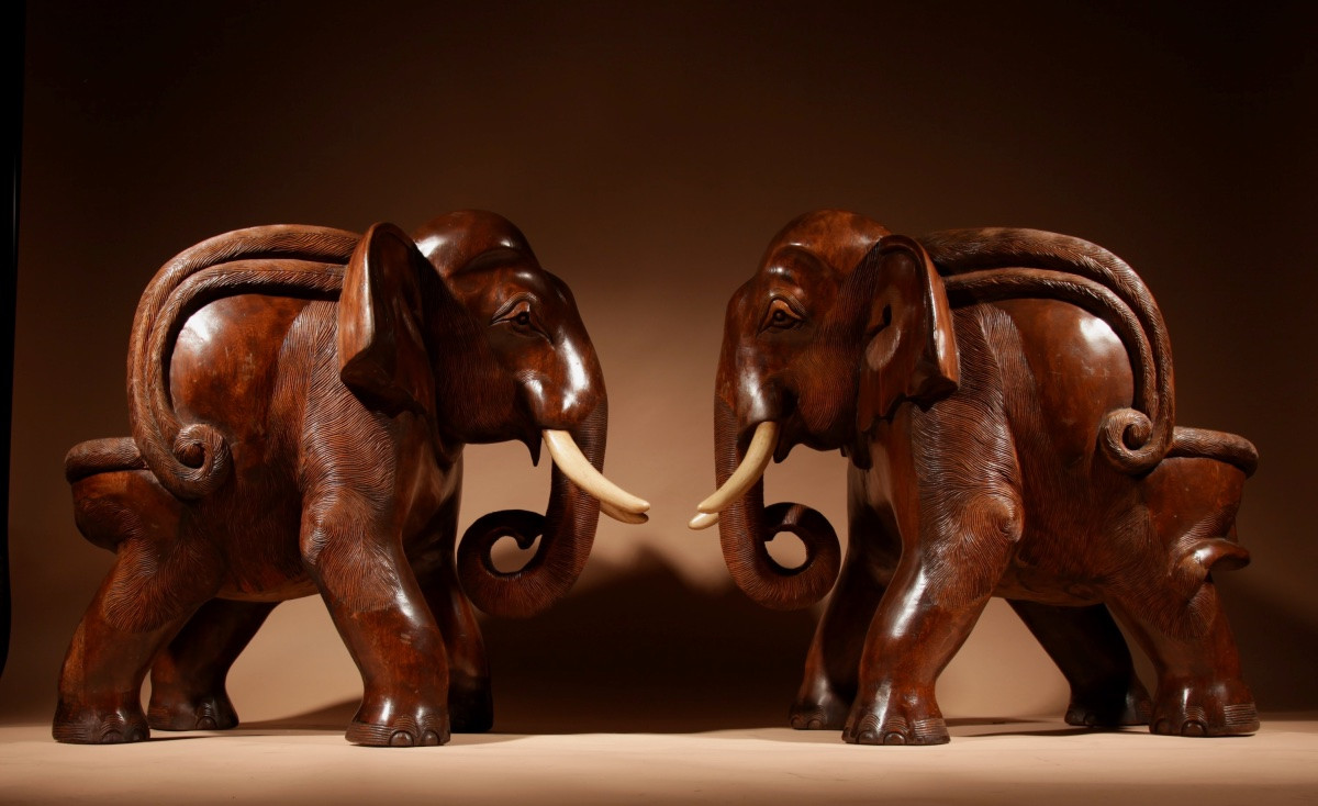 Paire de fauteuils impressionnants en forme d'éléphant, d'époque Art déco.-photo-2