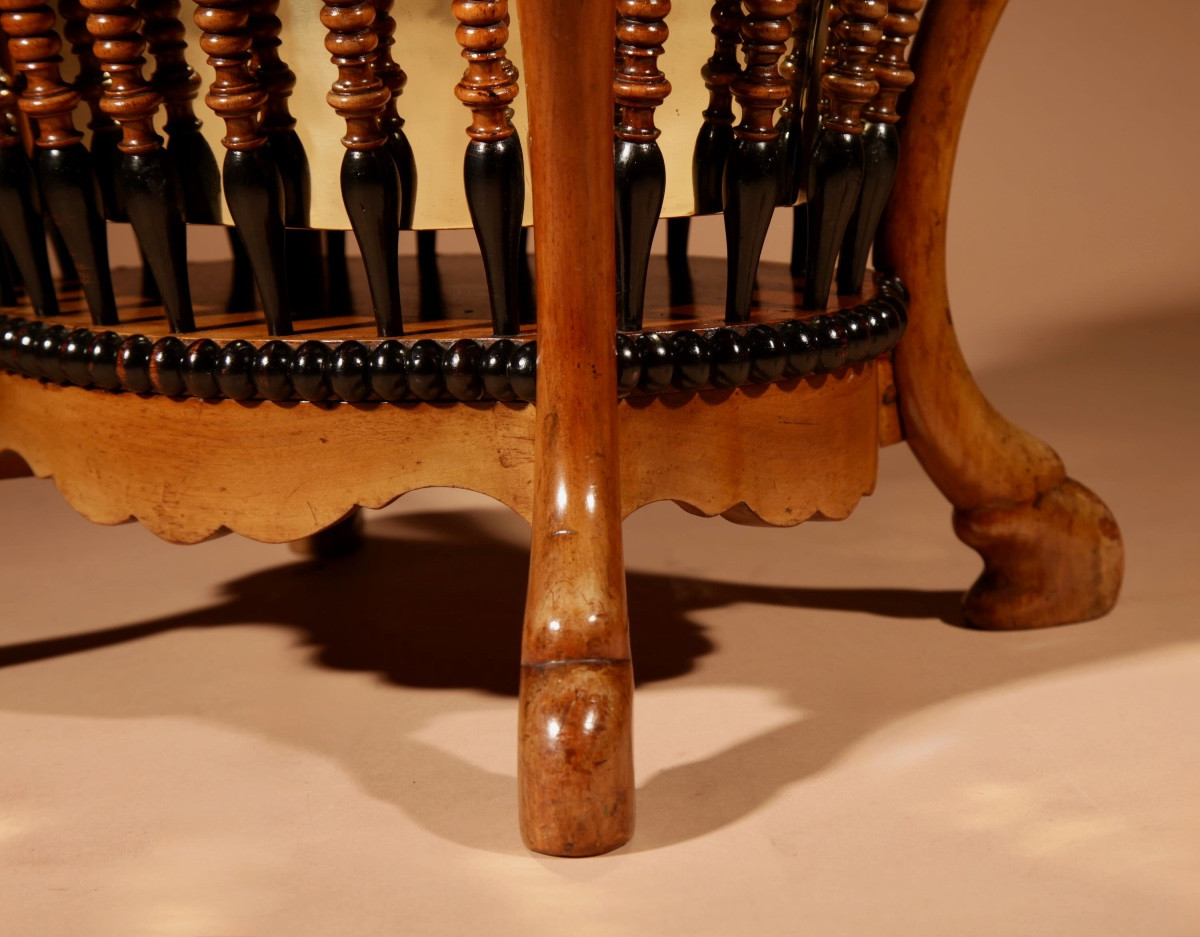 A Victorian Period Magnificent Rare Oval Walnut Peat Bucket / Tea Stove Circa 1850-photo-3