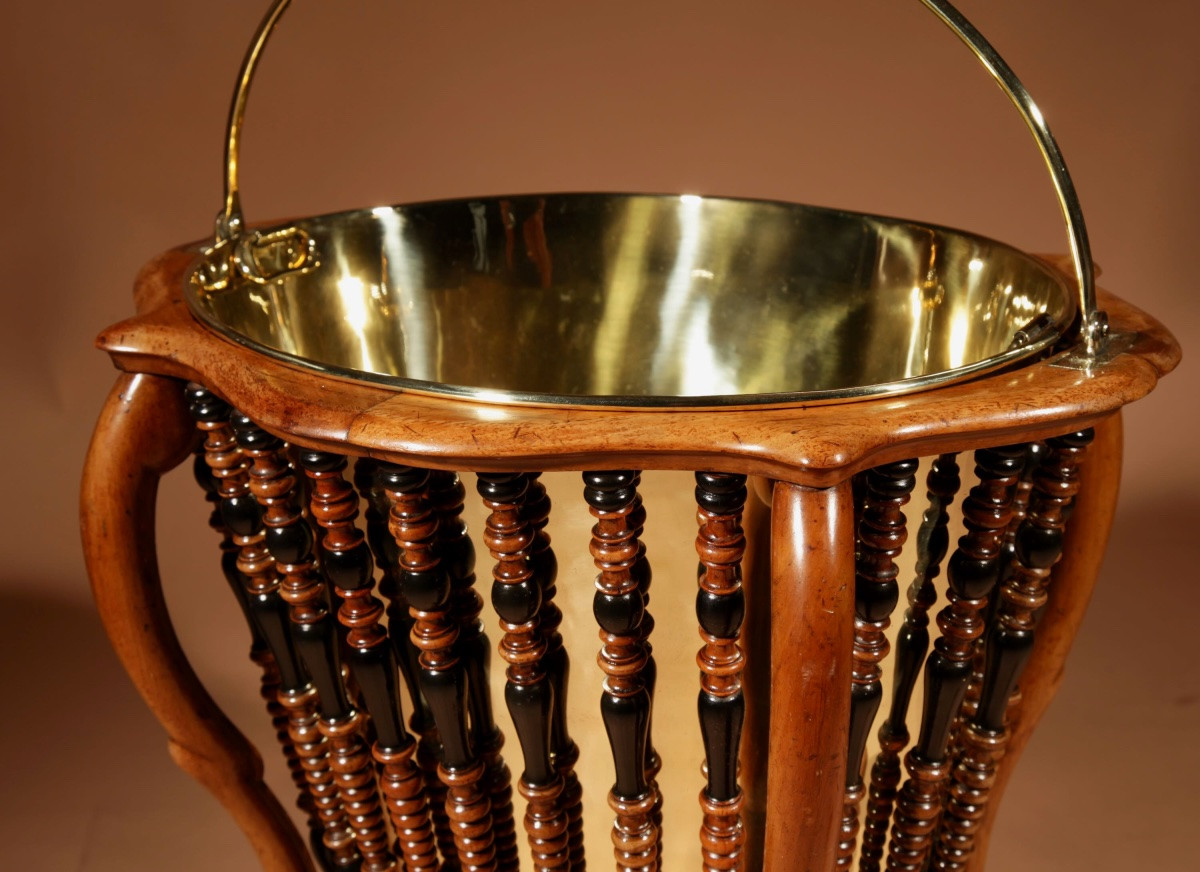 A Victorian Period Magnificent Rare Oval Walnut Peat Bucket / Tea Stove Circa 1850-photo-5
