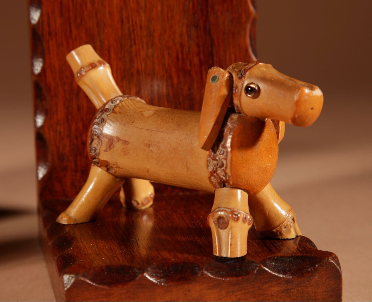 An Unusual Amusing Pair Of Art Deco Bamboo Dogs Bookends, Circa 1920-40-photo-2
