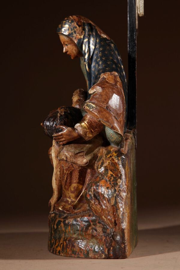    A Fine Spanish Pieta Circa 1750.-photo-4