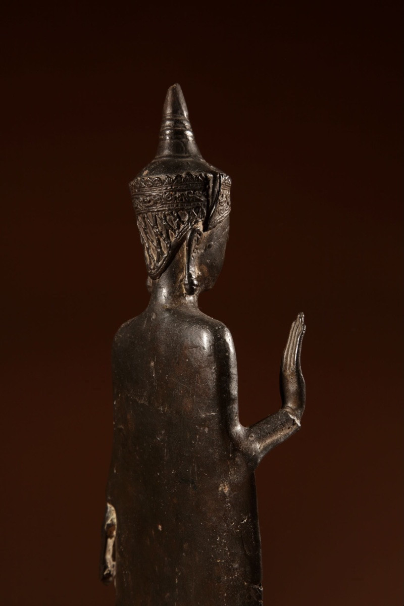 A Fine Early Bronze Crowned Buddha Figure With Original Old Patination, Ayutthaya Period (1350--photo-3
