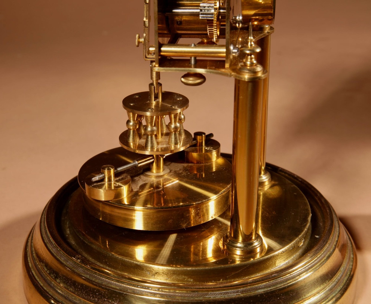 Pendule à torsion signée BHA, datant de l'année 1900. -photo-2