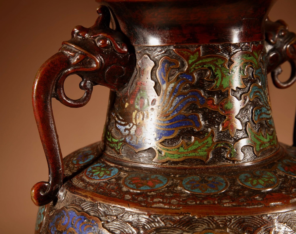 A Large Impressive Champlevé Japanese Bronze Table Lamp.-photo-4