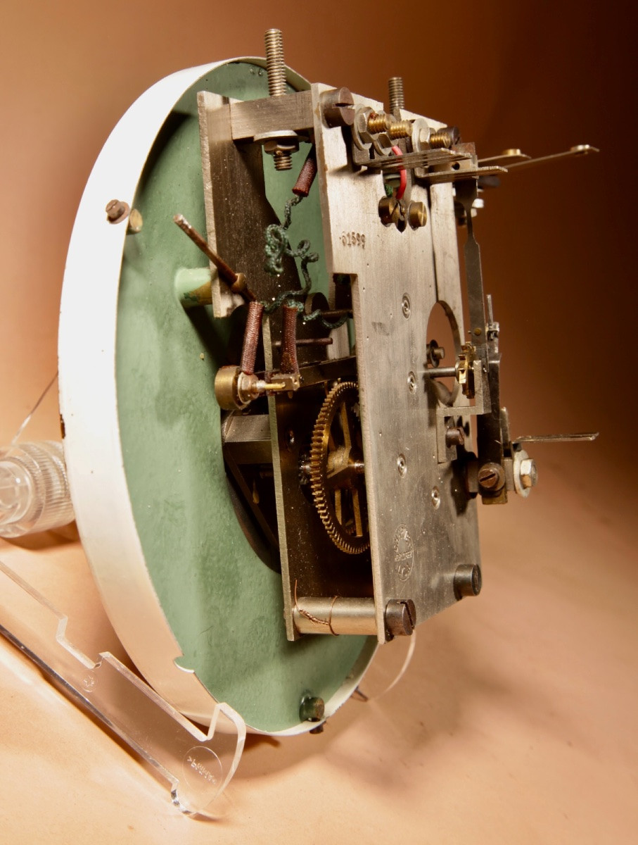 Charvet Art Deco Electric Master Clock-photo-3