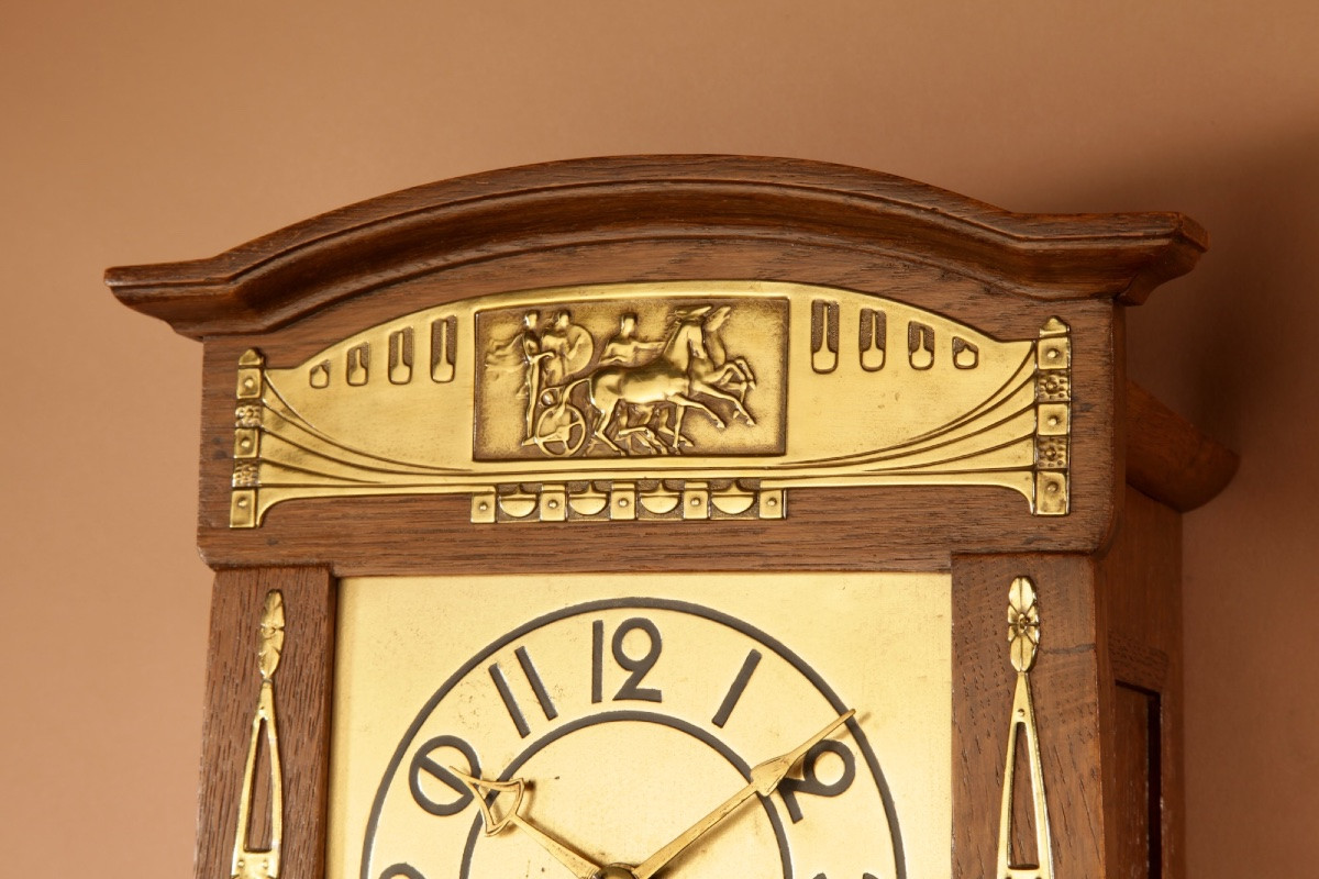 Horloge murale Art Nouveau Philipp Haas Forêt-Noire, très élégante, en chêne blond, vers 1900.-photo-4