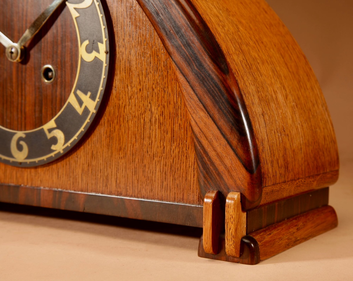 Pendule de cheminée Art nouveau/Art déco, école d'Amsterdam, design très élégant, en chêne-photo-1