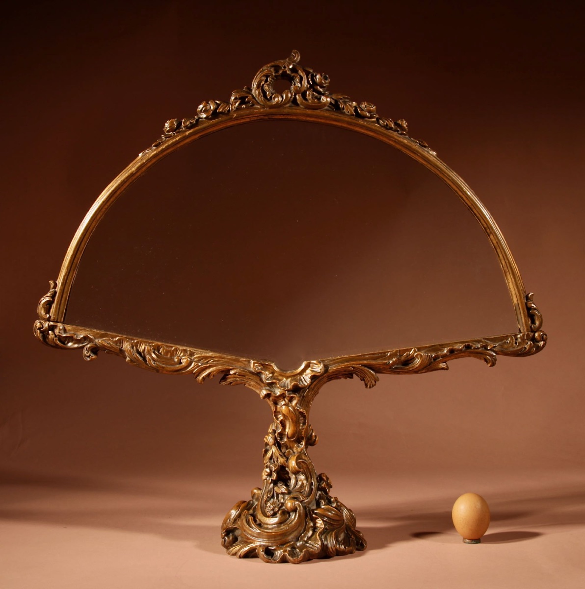 French Rococo Style Fan Display Stand.-photo-2