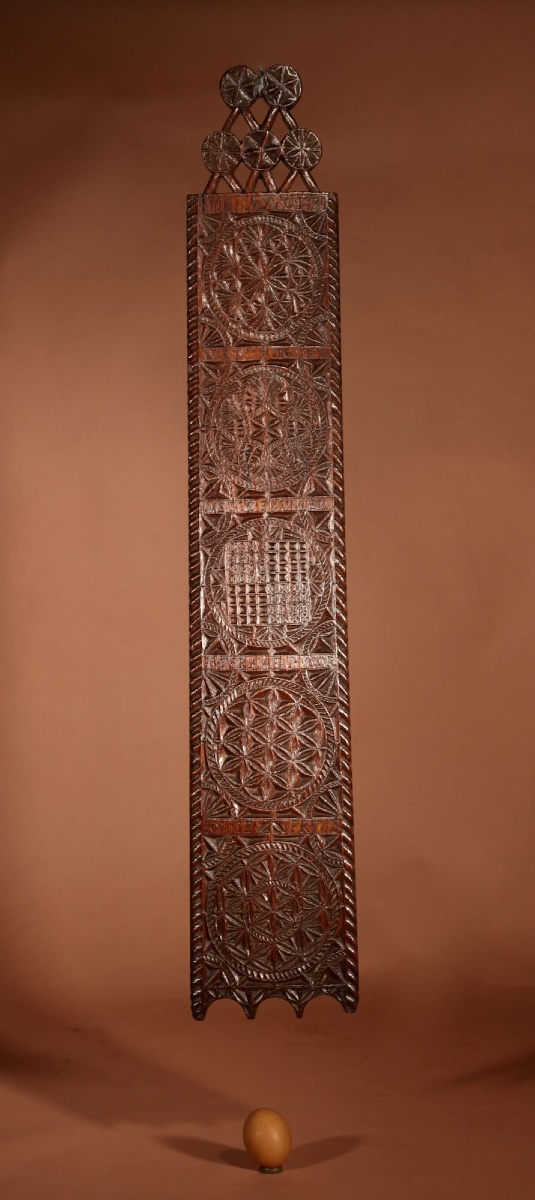 Extremely Fine Larger Then Normal Oak Chip Carved Dutch Frisian Mangle Board With Text, Initial-photo-2
