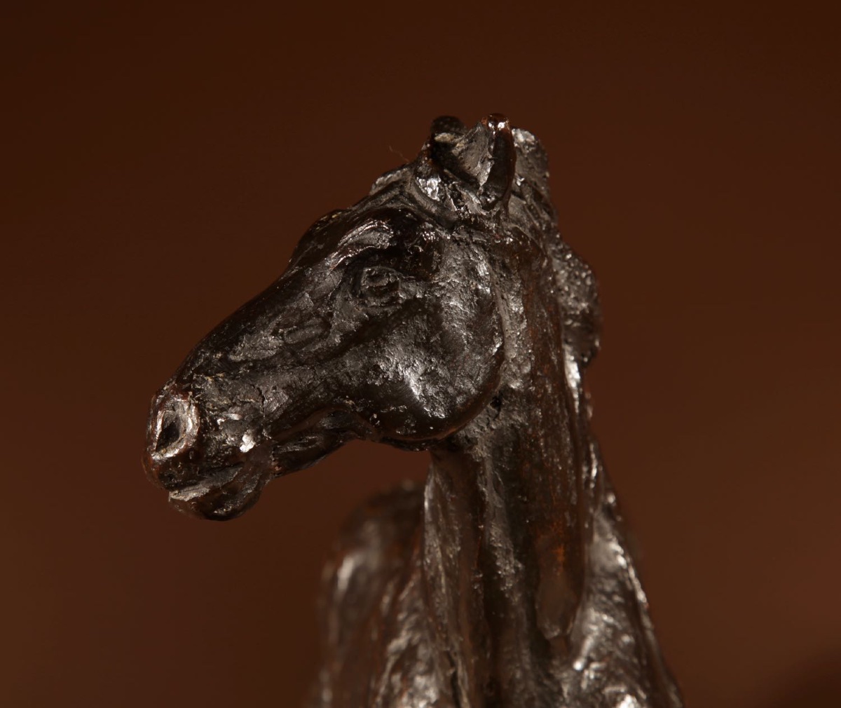 Cheval de trait, puissante sculpture en bronze dans le style de Renée Sintenis (1888-1965).-photo-4