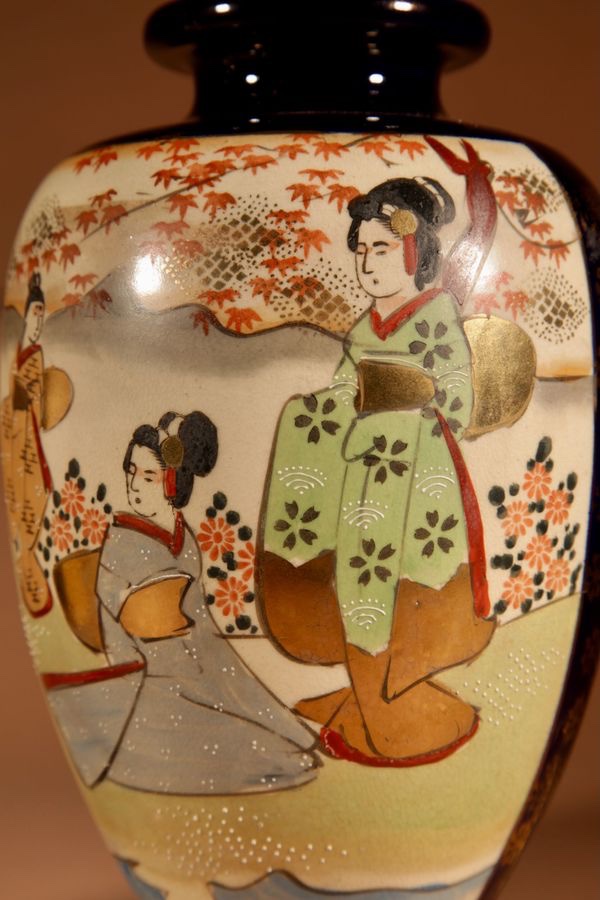 Une authentique paire de lampes de table japonaises Satsuma très décoratives.-photo-4