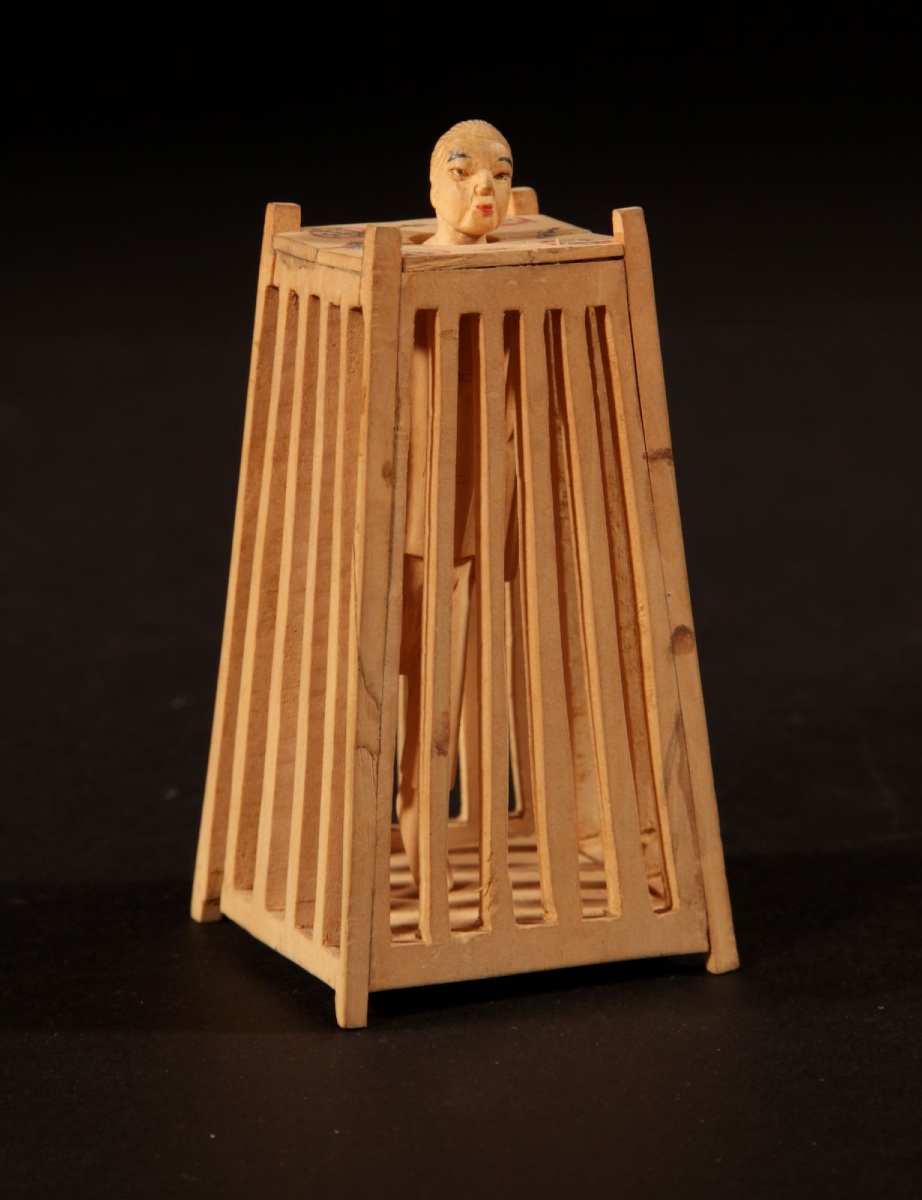 Intéressante collection de 9 sculptures sur bois chinoises illustrant la vie quotidienne en Chi-photo-3