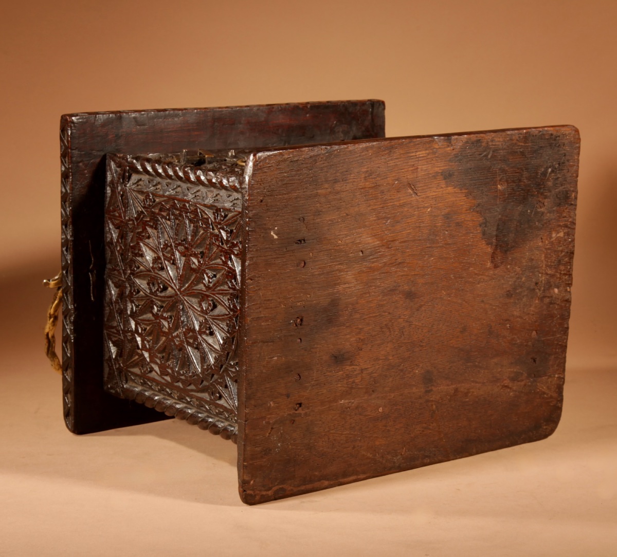 An Interesting Carved Oak Footwarmer, Likely Of Frisian Origin.-photo-2