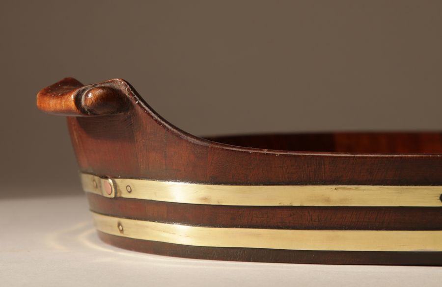 A Very Decorative And Useful Original Oval Mahogany And Brass Coopered Tray.-photo-4