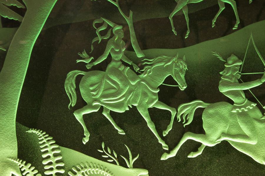  Falconry And Hunting Interest Magnificent Art Deco Illuminated Etched And Engraved Very Large -photo-4