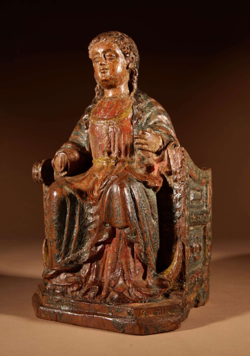 Intéressante sculpture en noyer représentant une Vierge assise sur un trône, vers 1570.-photo-6