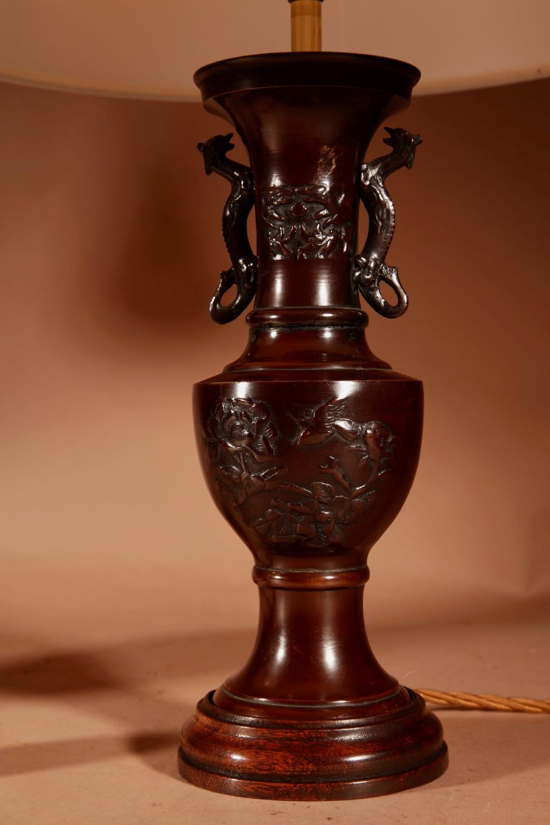 Elegant Pair Of Fine Japanese Bronze Table Lamps, Meiji (1868-1912)-photo-3