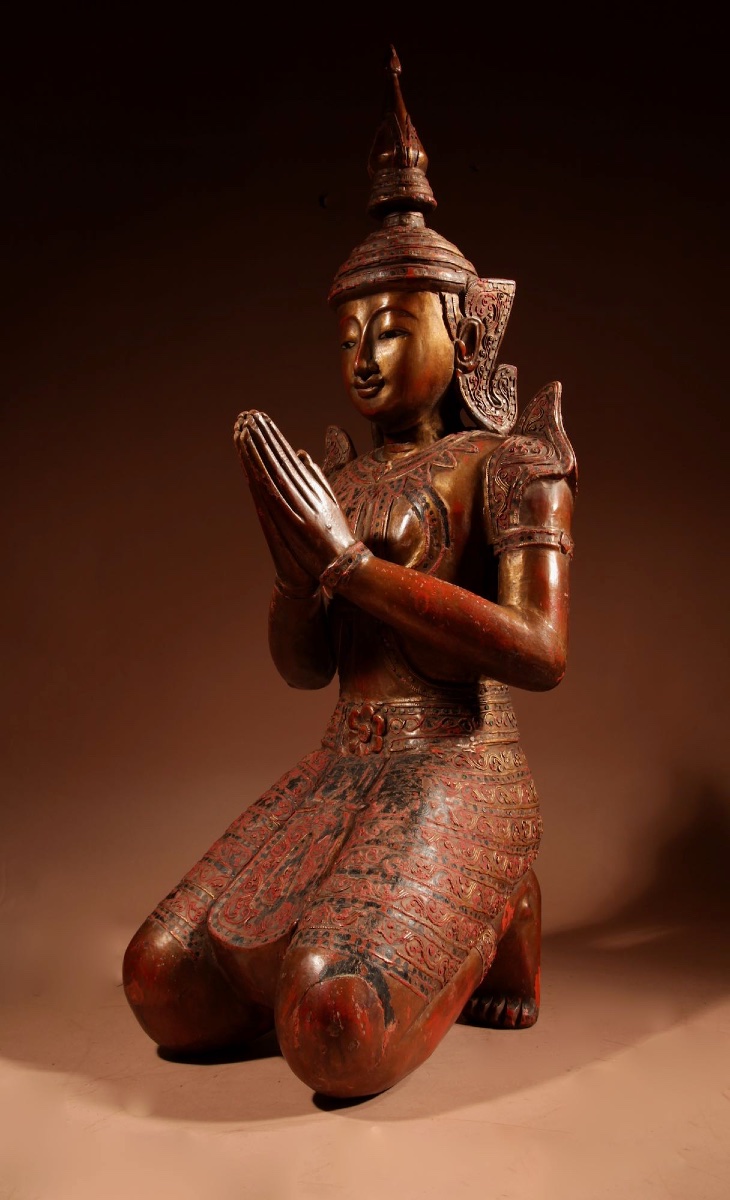 Grande statue de gardien Thepphanom (Bouddha agenouillé), Thaïlande, vers 1920-1940. -photo-1