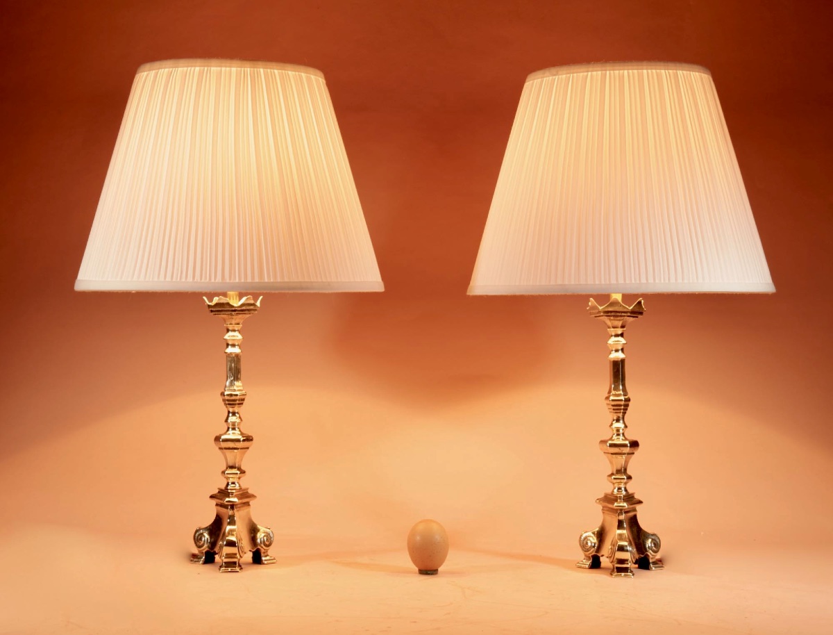   A Pair Of Original Cast Brass Table Lamps.-photo-2