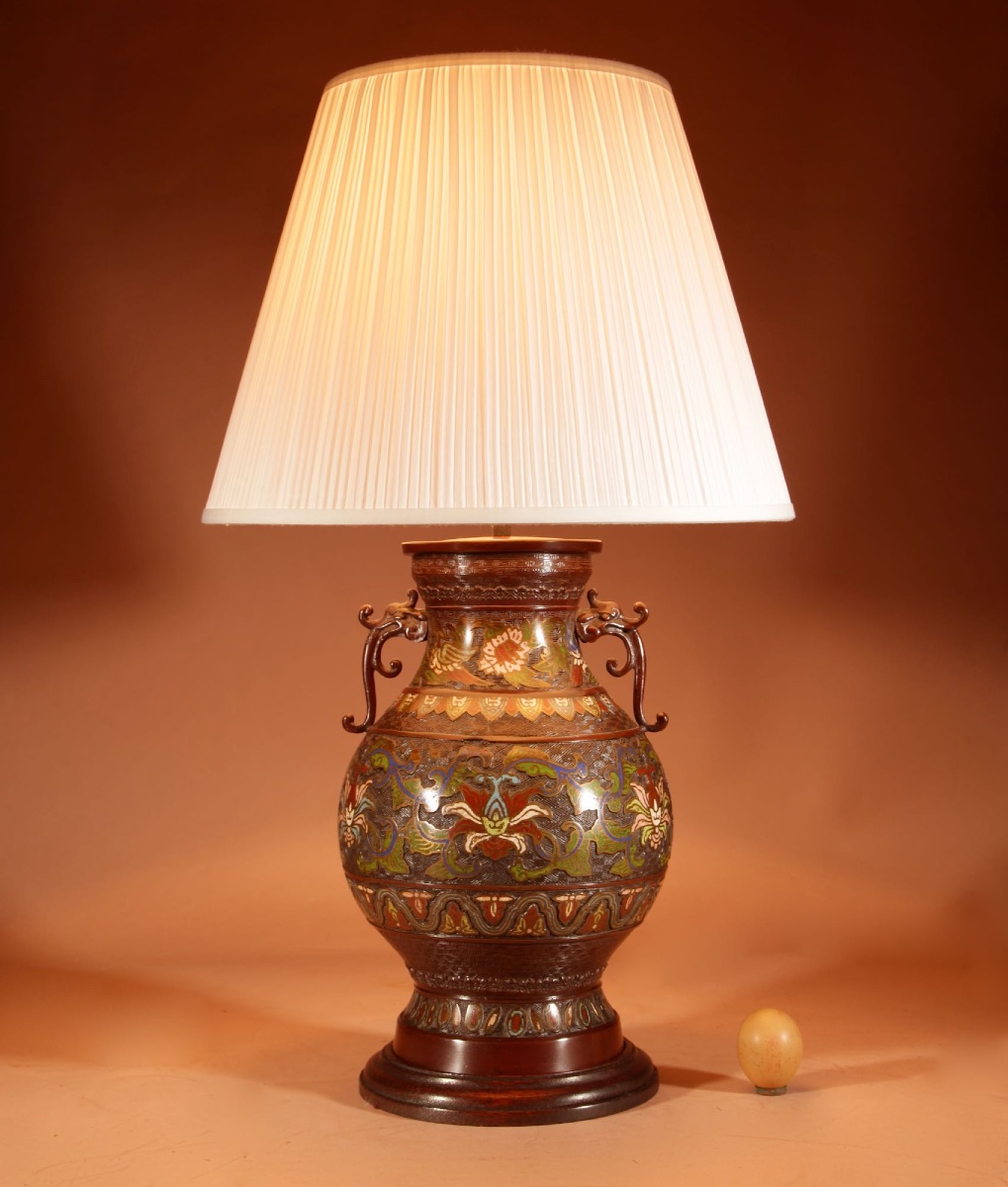 A Large Impressive Champlevé Japanese Bronze Table Lamp.-photo-2