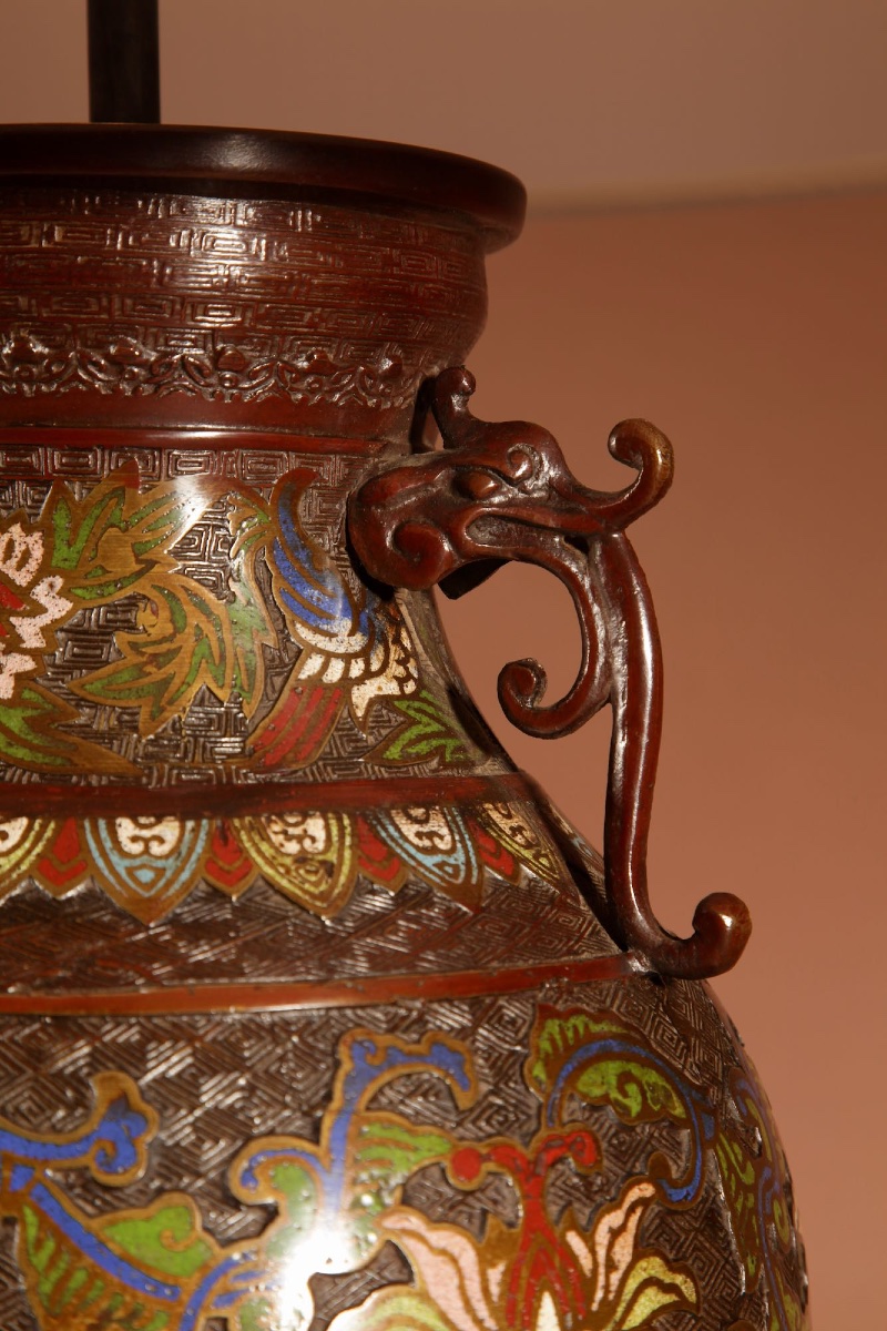 A Large Impressive Champlevé Japanese Bronze Table Lamp.-photo-3