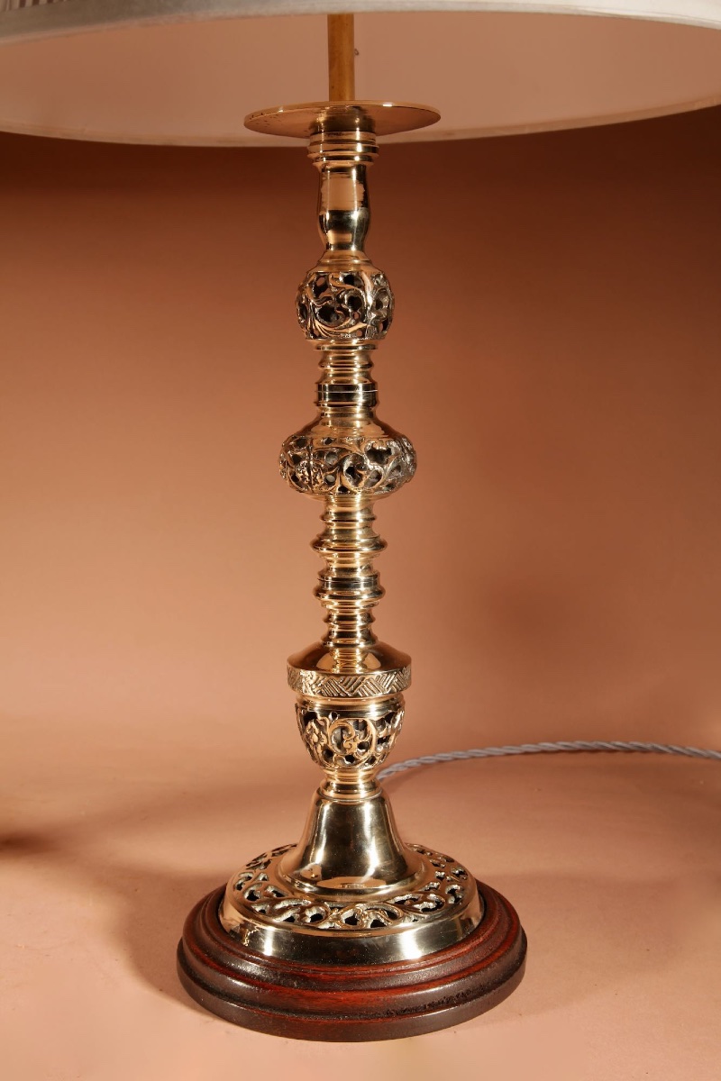 A Beautiful Pair Of Unusual Brass Openwork Ajour Cast Table Lamps Circa 1900-20.-photo-2