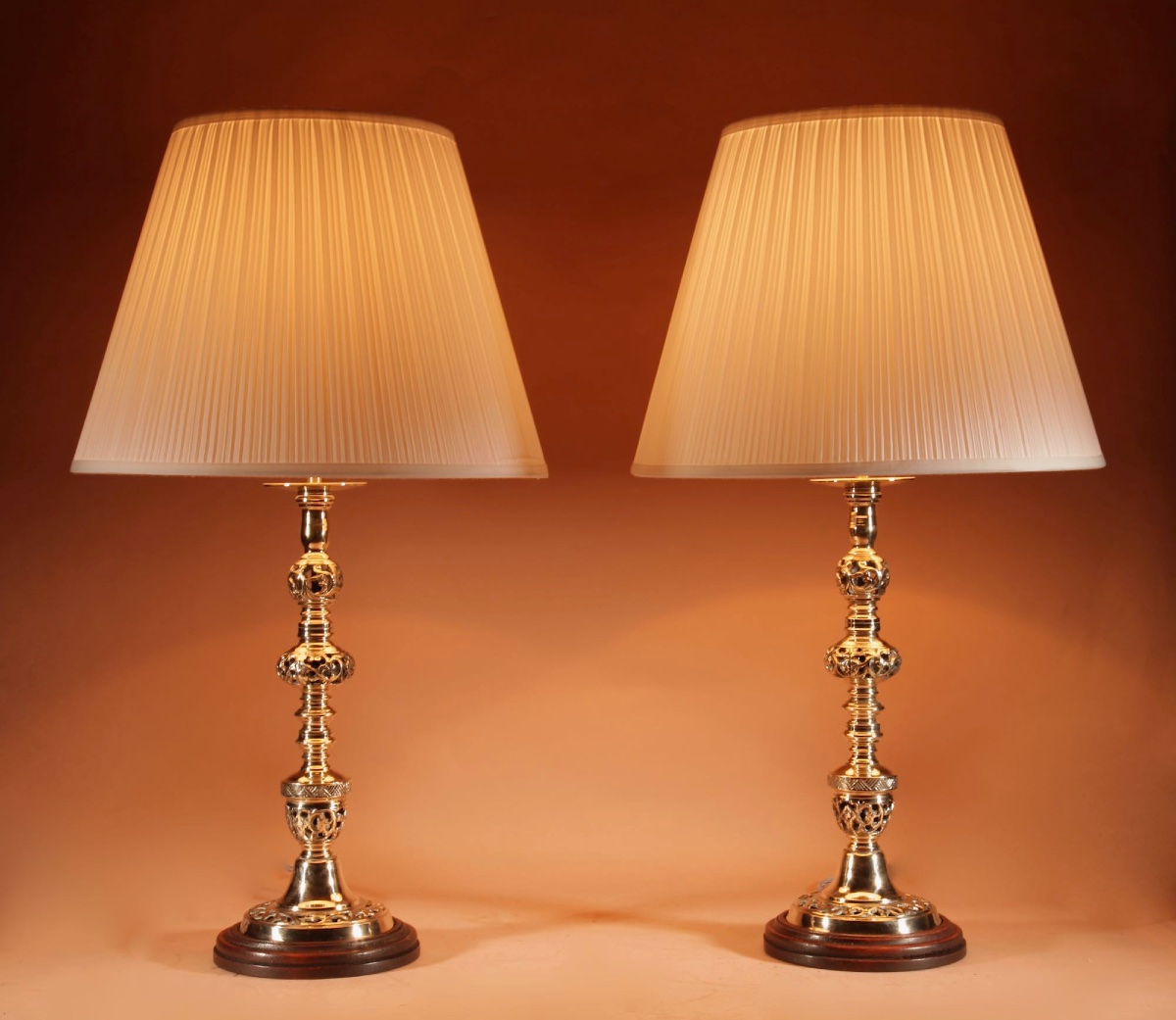 A Beautiful Pair Of Unusual Brass Openwork Ajour Cast Table Lamps Circa 1900-20.