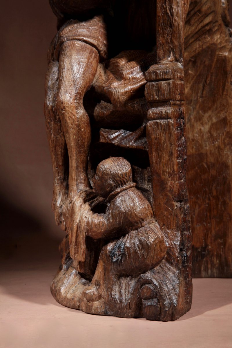 A Beautiful And Very Impressive Medieval Carved Oak Sculpture De Piedra.-photo-1