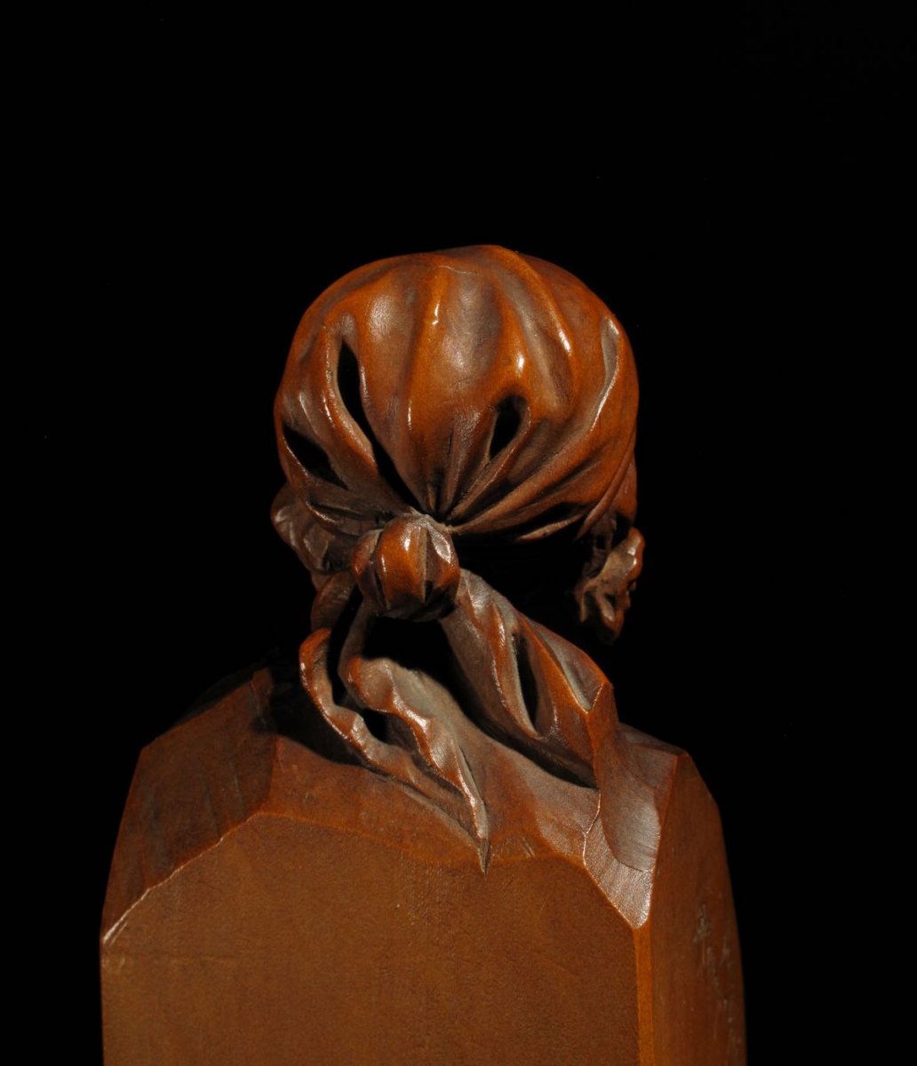 A Beautiful Finally Carved Signed Pear Wood Head Of An Old Woman, By Hermann Steiner Meran. 187-photo-6