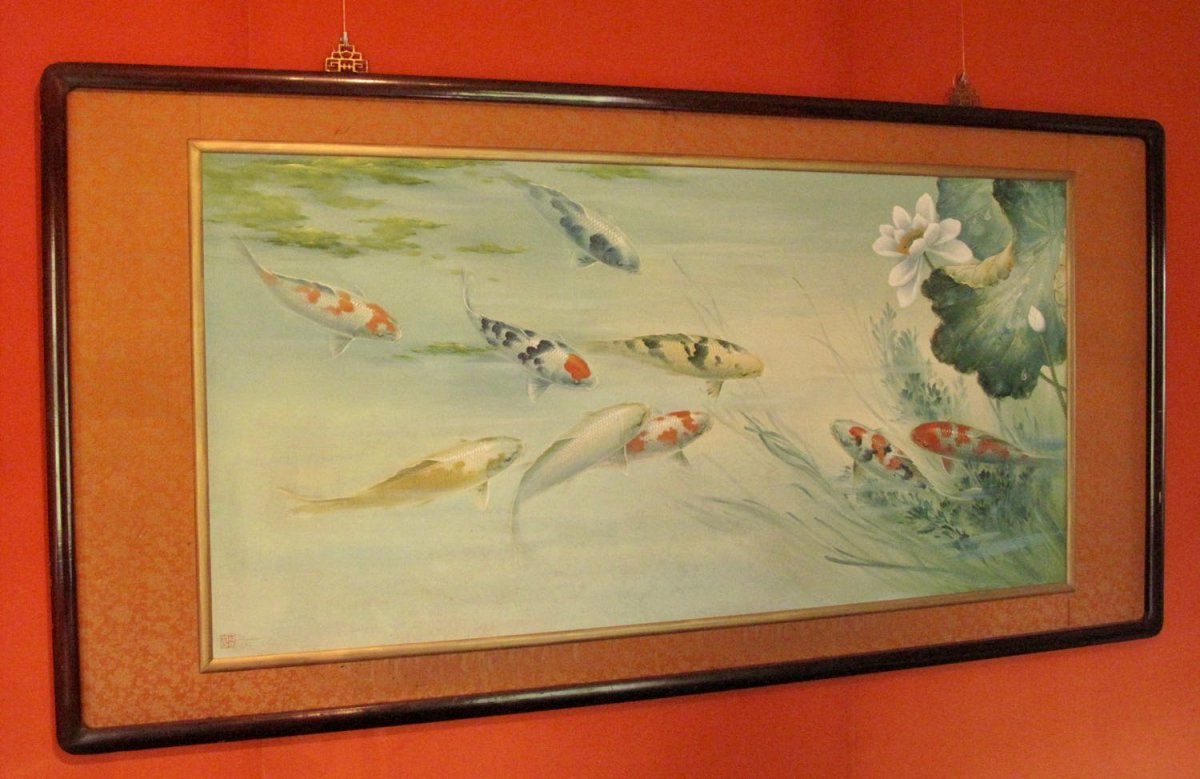 Un Tres Grand Tableau Signé De Koï Orientaux, Toile Sur Bord