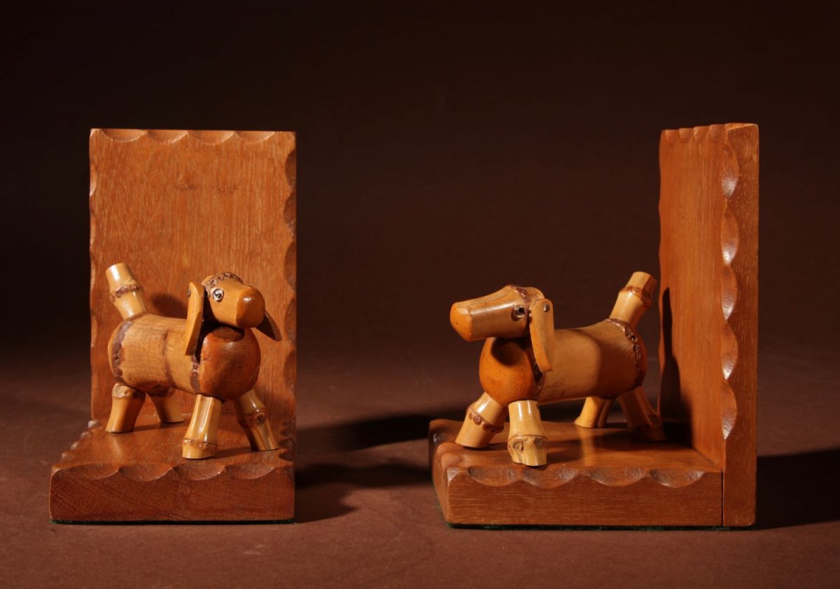 An Unusual Amusing Pair Of Art Deco Bamboo Dogs Bookends, Circa 1920-40-photo-3