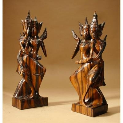 Paire De Danseuses Balinaises Finement Sculptées, Très élégantes, Indonésienne, Vers 1920-1940