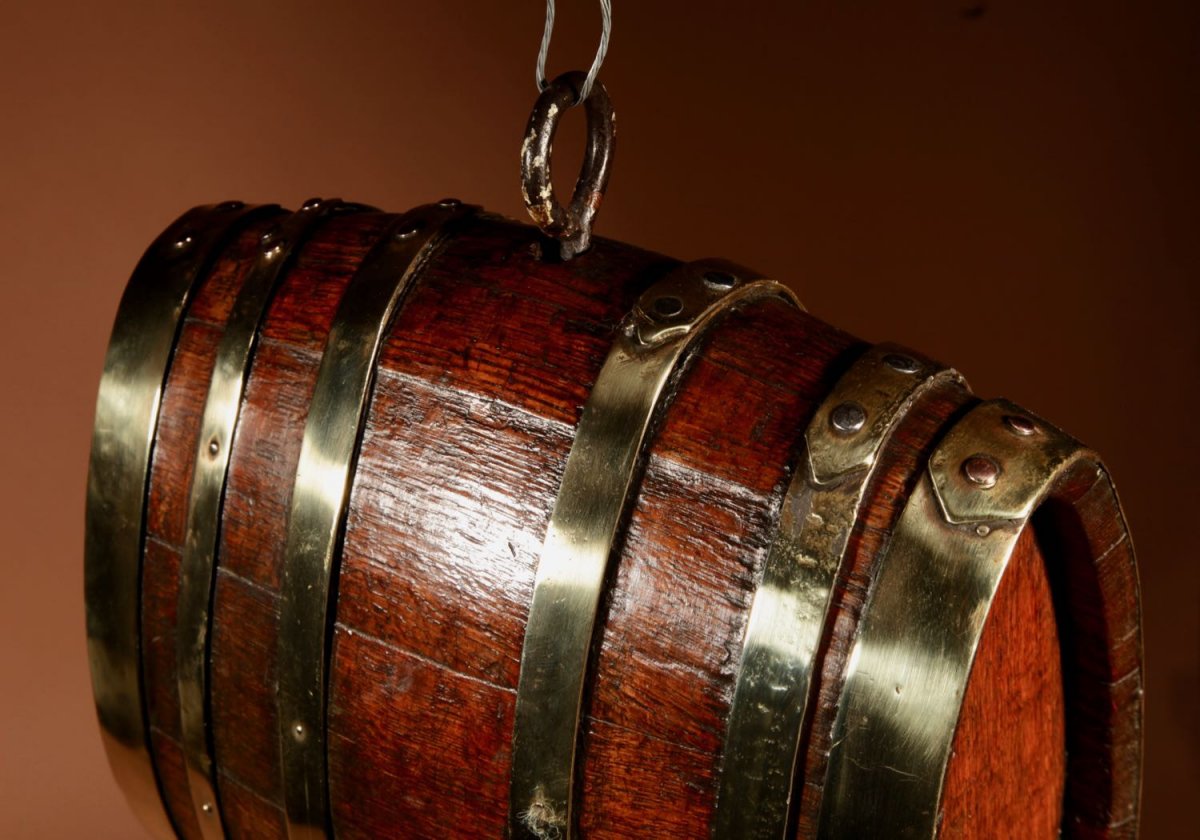  A Very Rare And Beautiful Coopered Oak And Brass Small Hanging Barrel.-photo-4